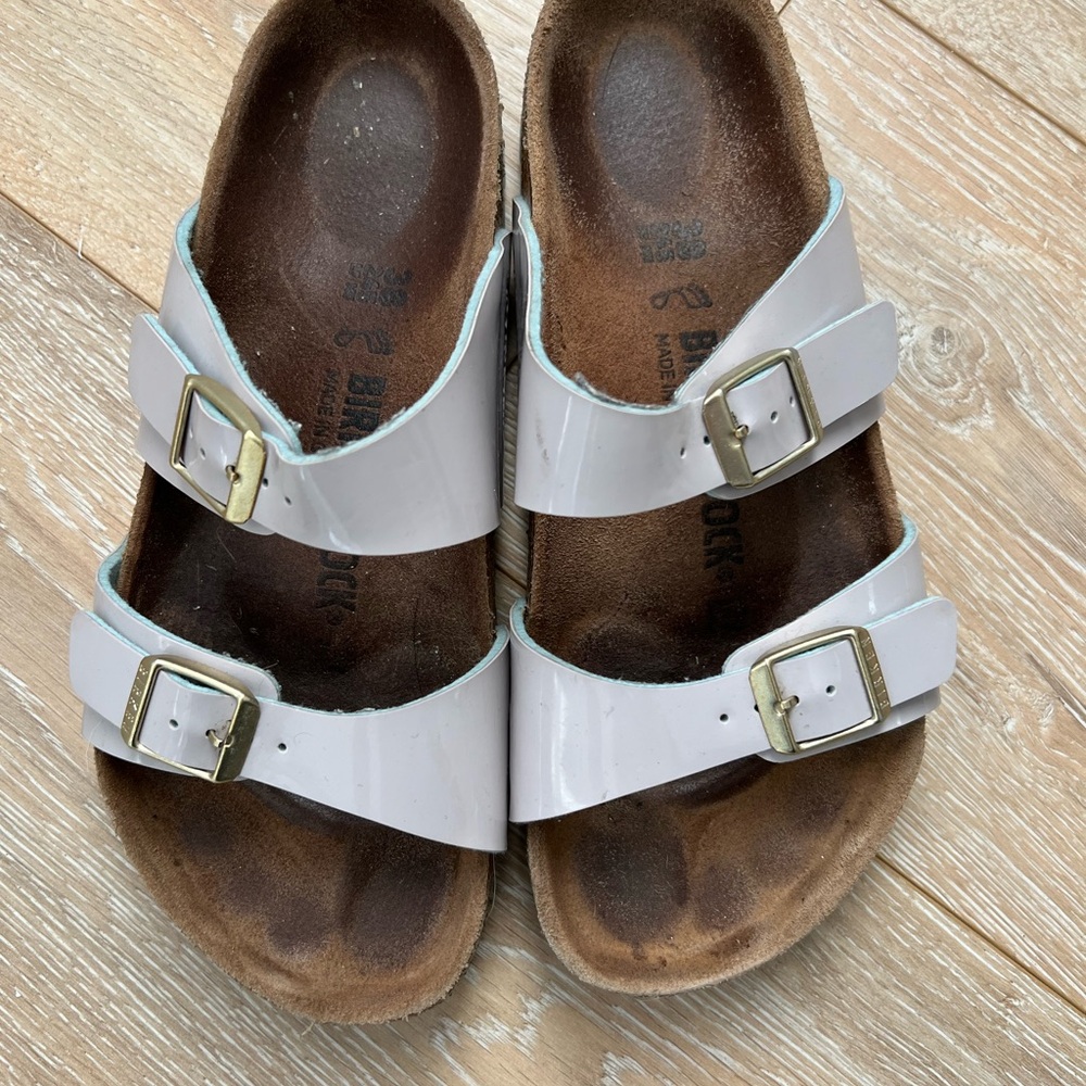 Birkenstock Women’s Pink Leather Sandals